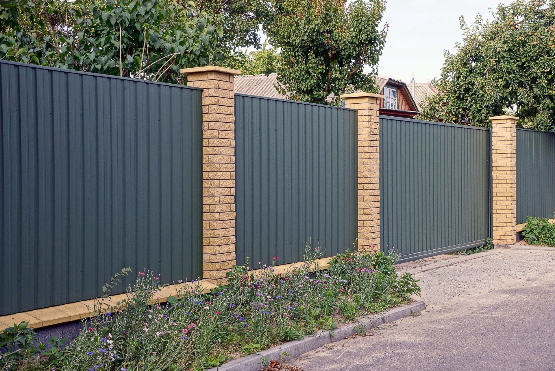 California Gully GATES AND FENCING BENDIGO
