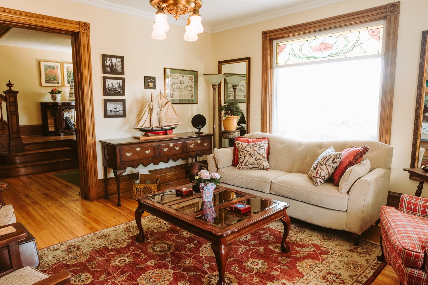 Lunenburg Bed and Breakfast • 5Star Service • Alicion Lunenburg Bed and Breakfast • 5Star Service • Alicion
