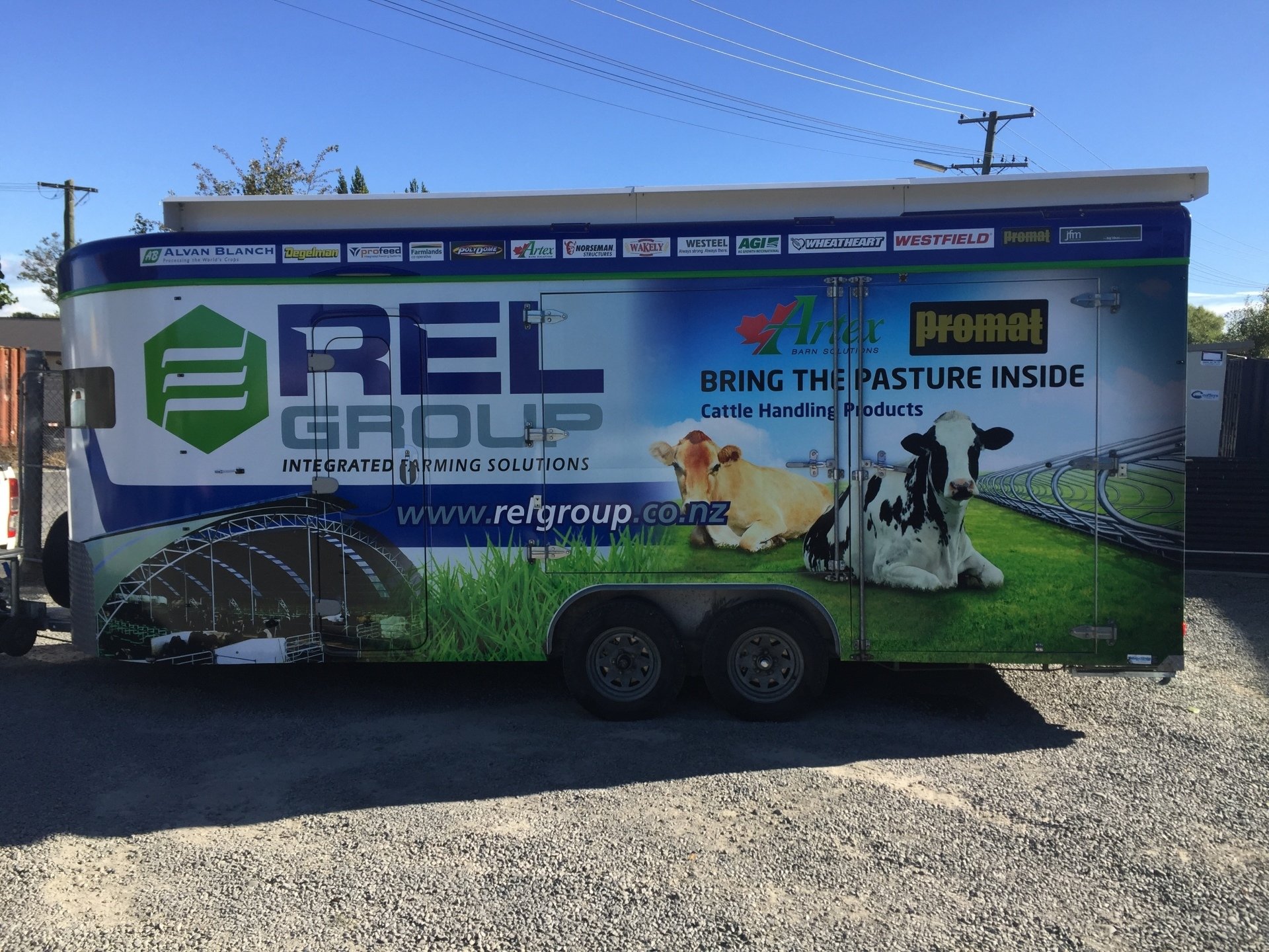 Leeding Signs Creative Sign Writers Christchurch