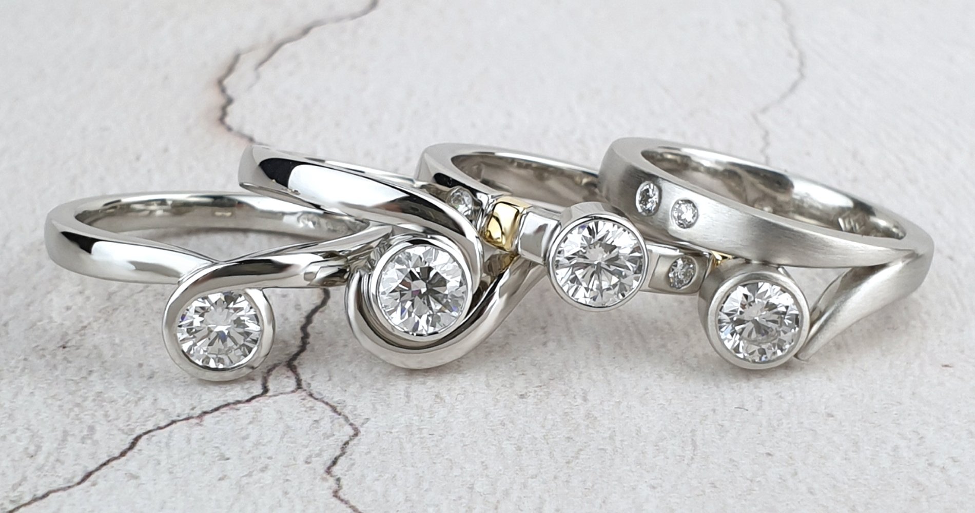 Custom-made engagement rings Vs ready made