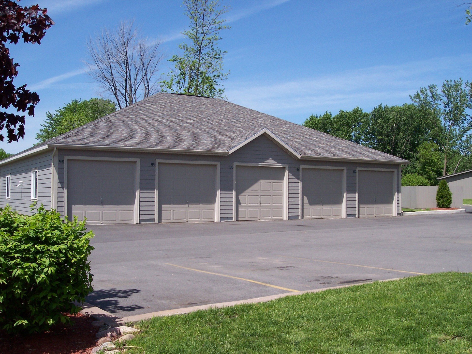 Clayton Manor Apartments