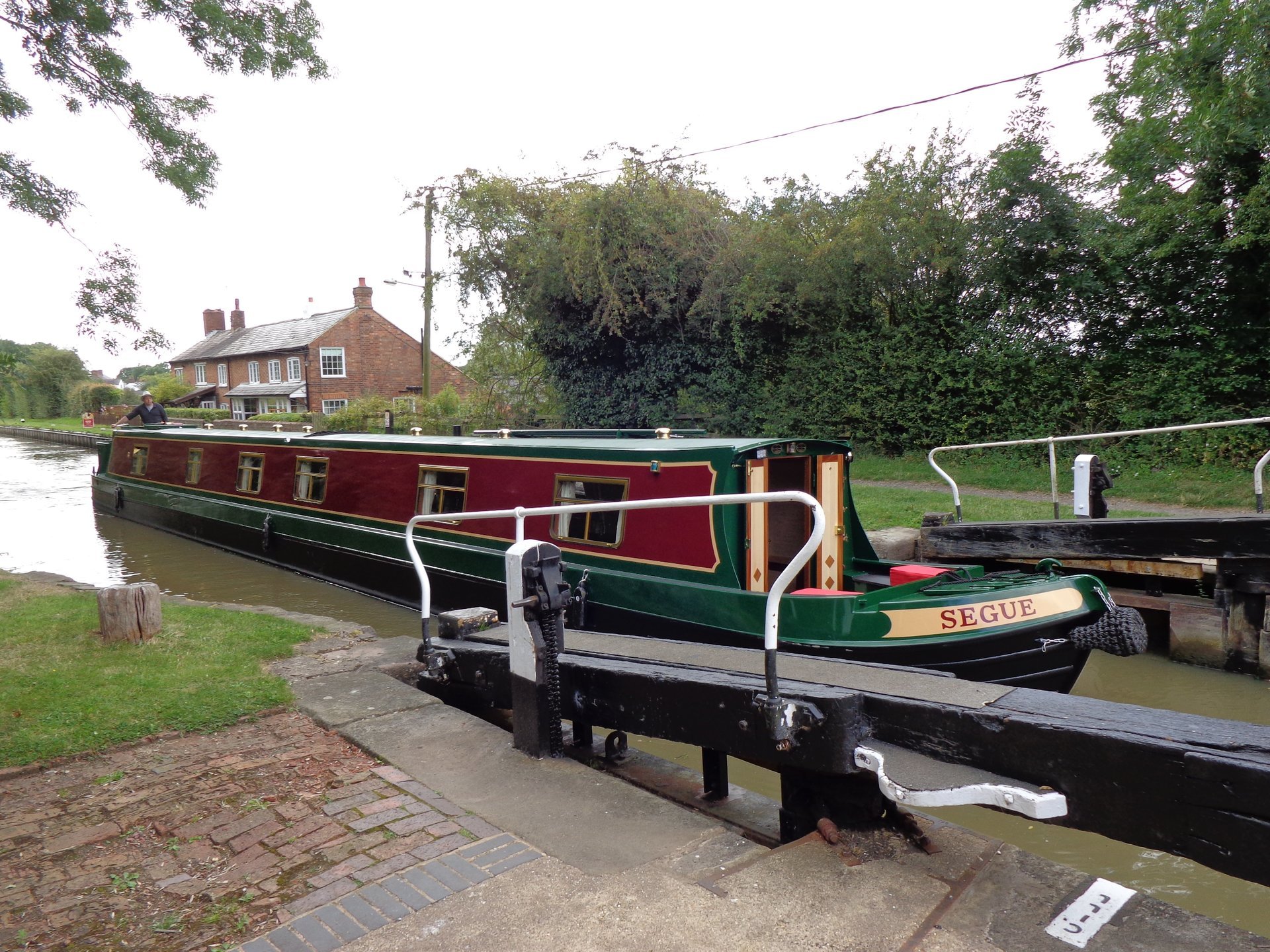 Narrowboats Come In All Shapes And Sizes Passage Questions And Answers
