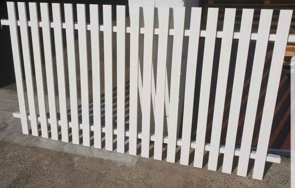Pool Fencing Products in Brisbane, Newcastle, Grafton, Coffs Harbour