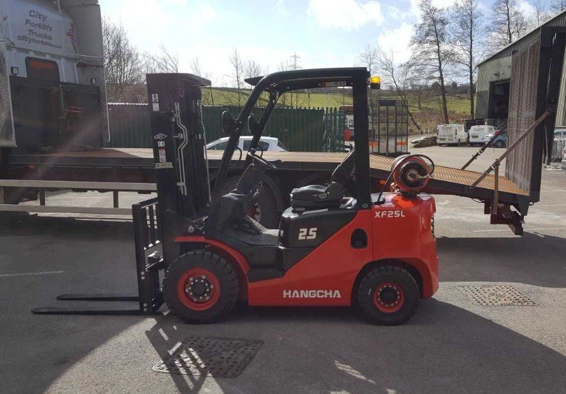 Commercial truck hire services across Bradford