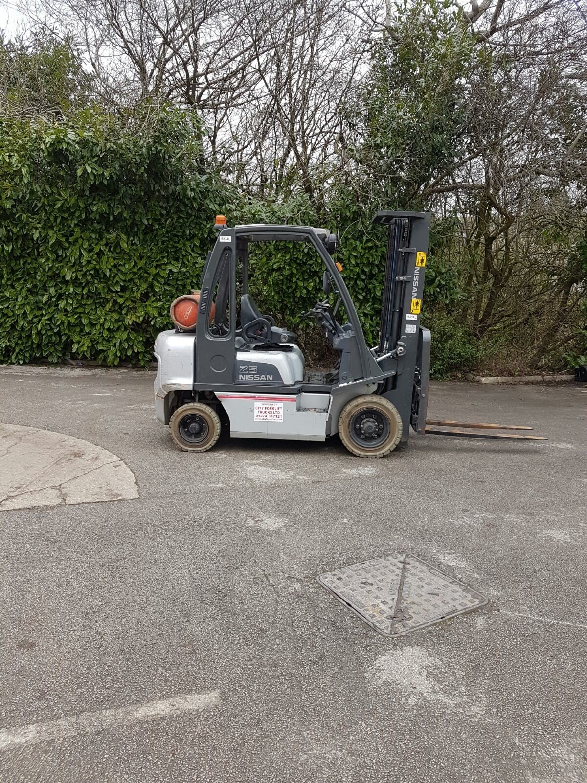 Commercial truck hire services across Bradford