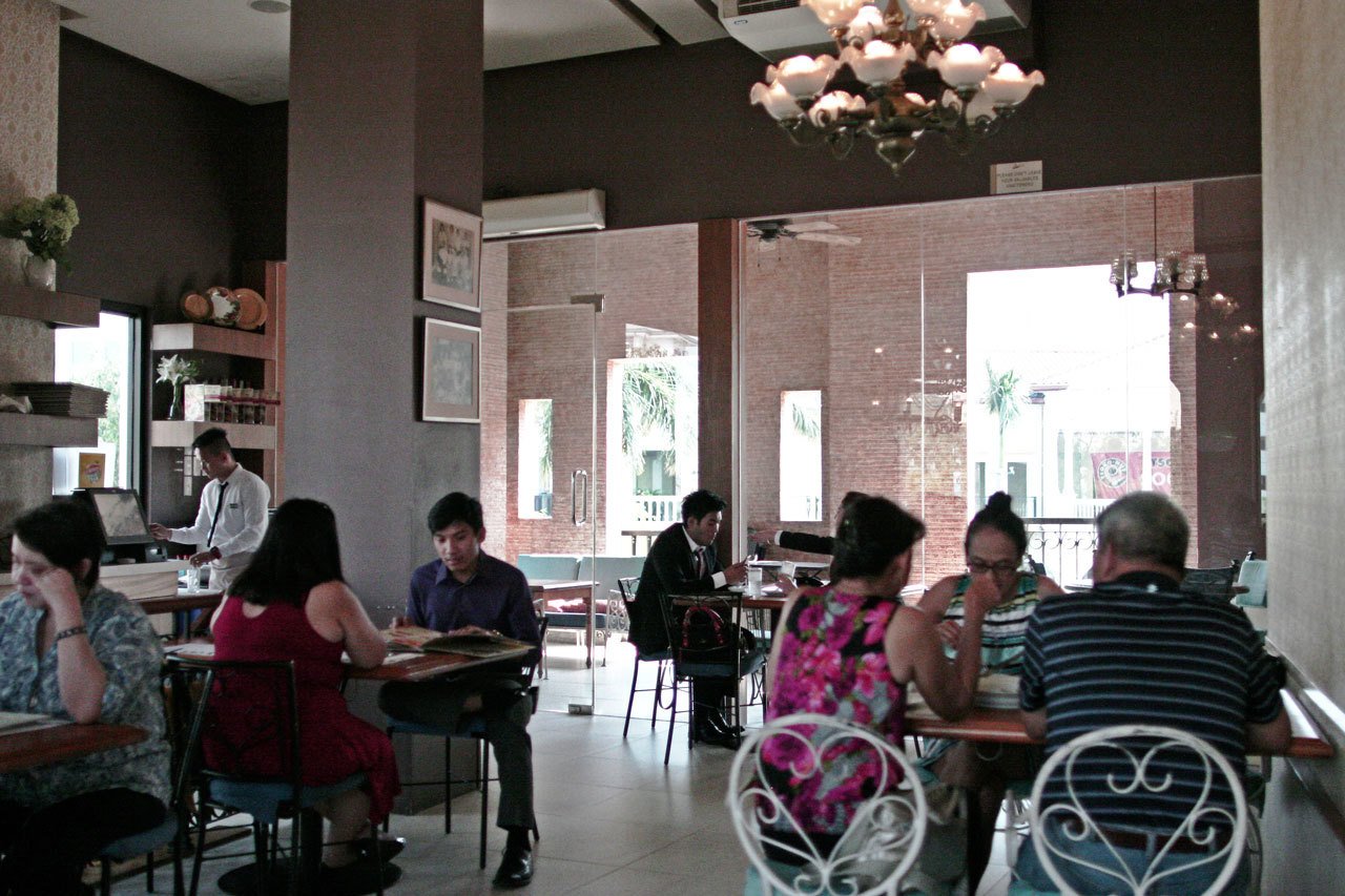Amici Restaurants