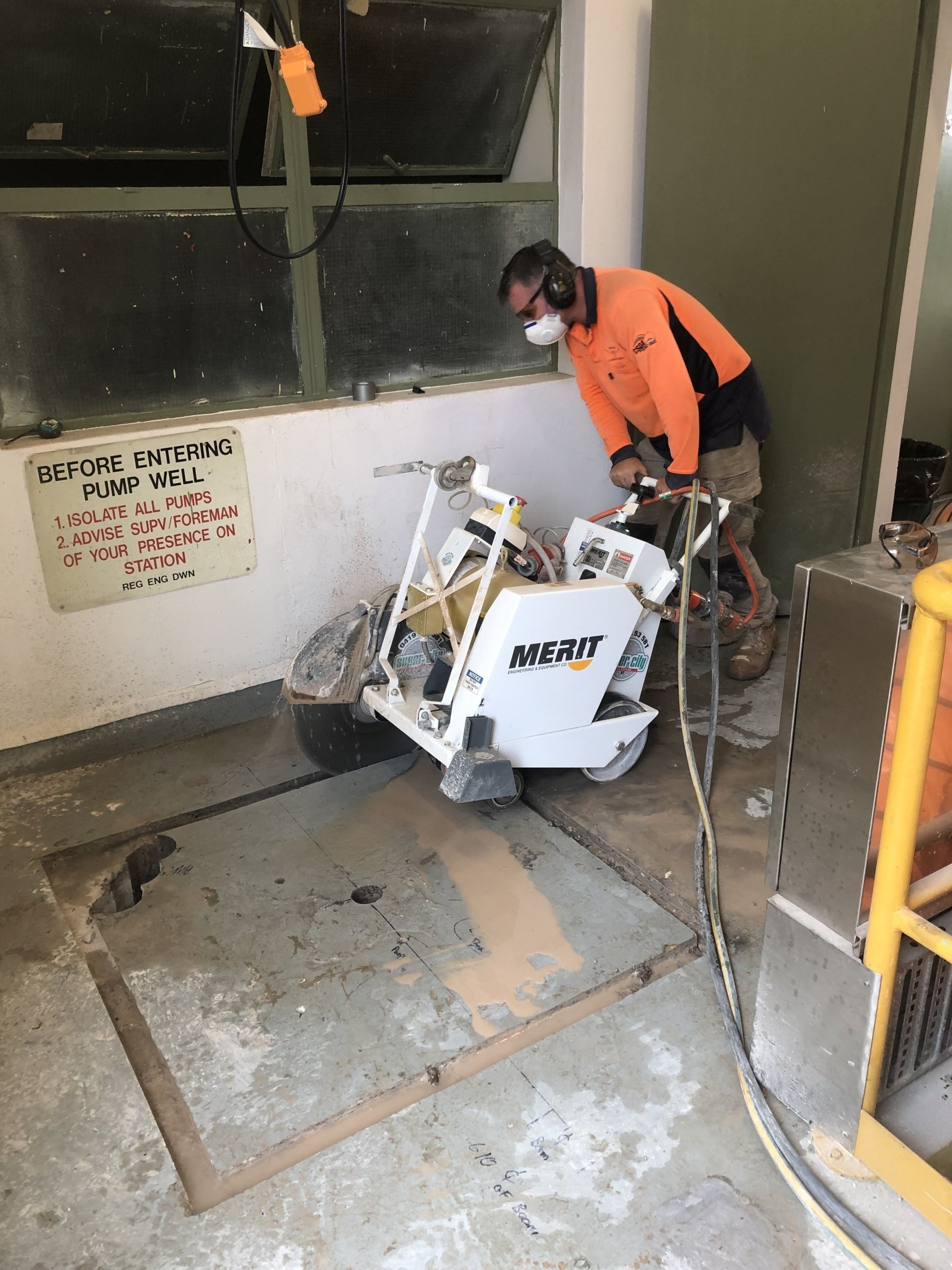 Hydraulic Bursting in Darwin Super City Concrete Cutting NT
