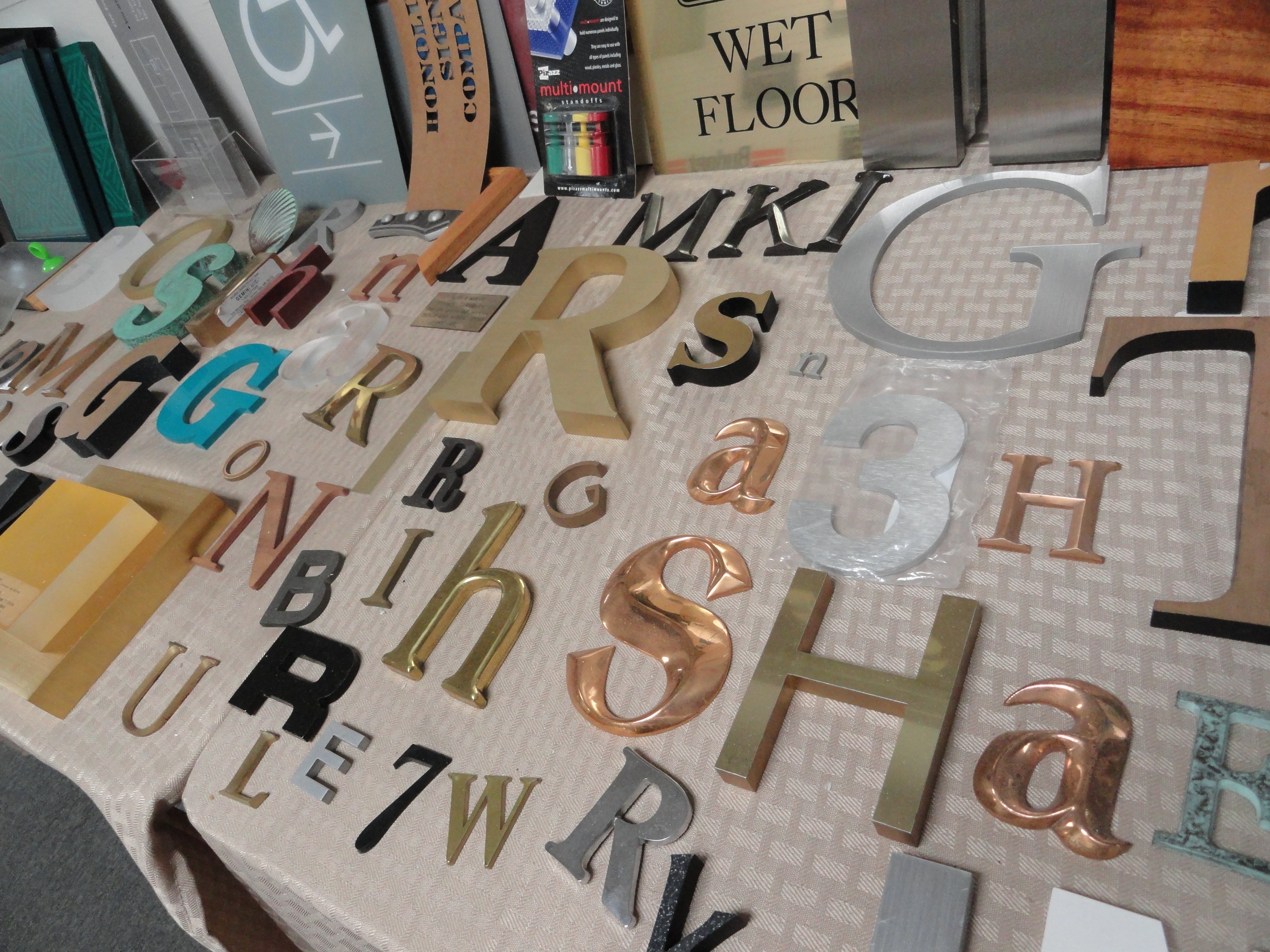 Honolulu Sign Company LTD Signage Honolulu, HI