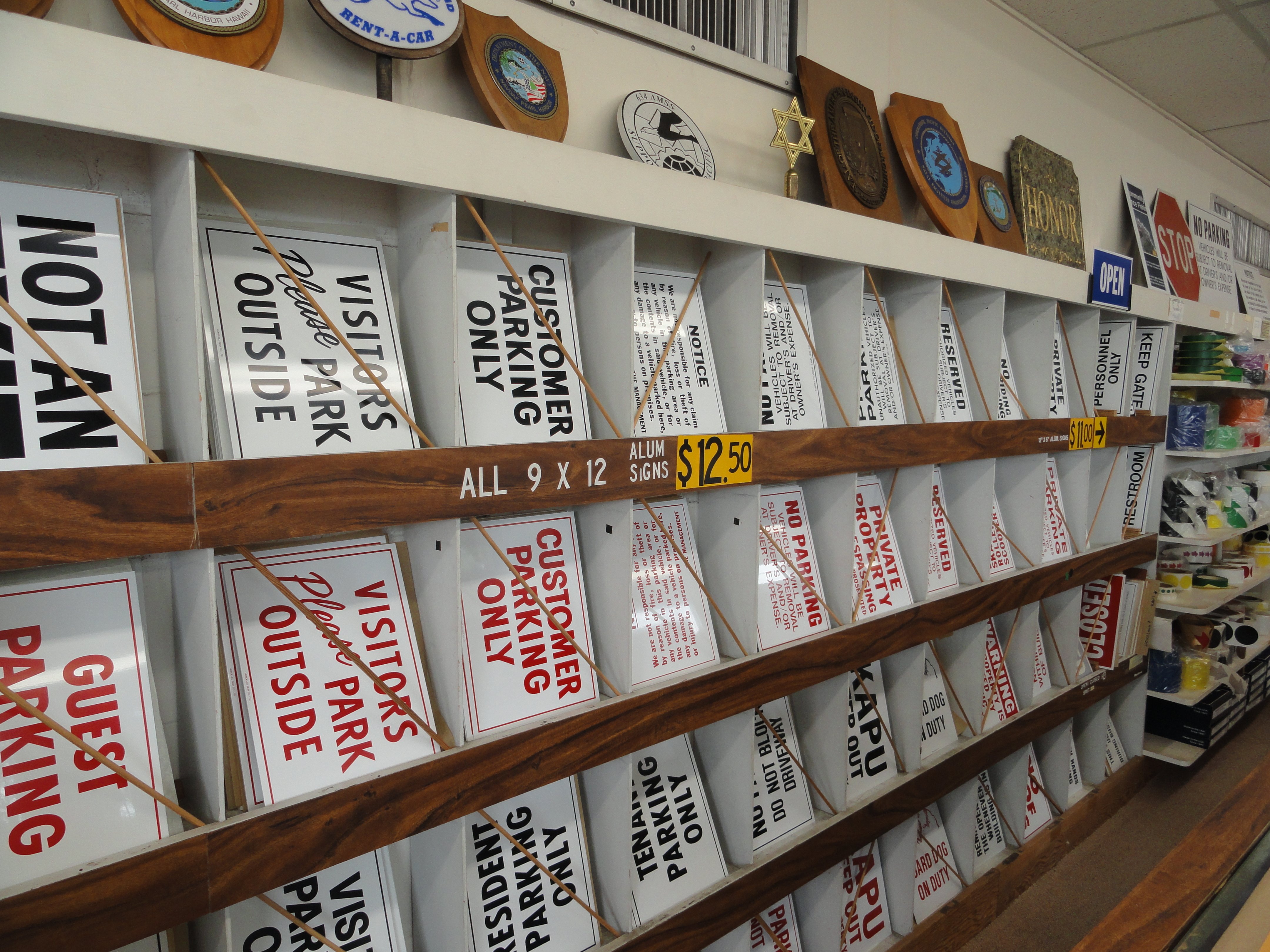 Honolulu Sign Company LTD Signage Honolulu, HI