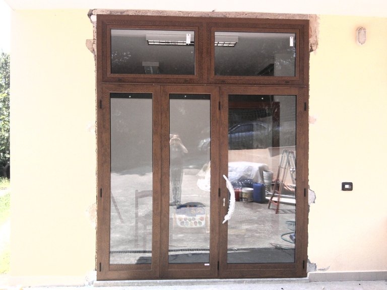 Portoncini in alluminio terni viterbo c.i.met. Porta ingresso vetro antisfondamento