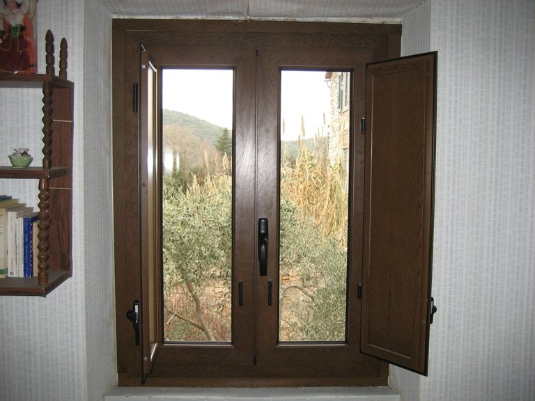 Finestre in alluminio isolanti TerniViterbo C.I.MET. Finestre in alluminio isolanti TerniViterbo C.I.MET.