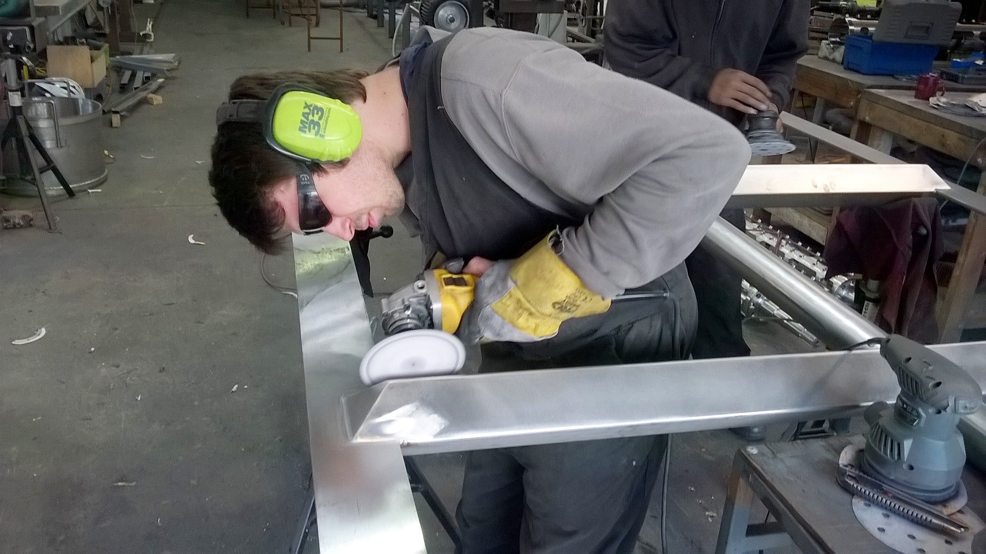 Metal Polish Co. Specializing in production welding & polishing