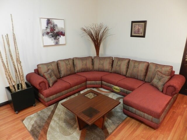 Especialistas en amoblados de salas y comedor.