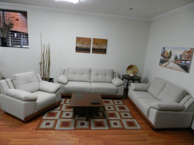 Especialistas en amoblados de salas y comedor.