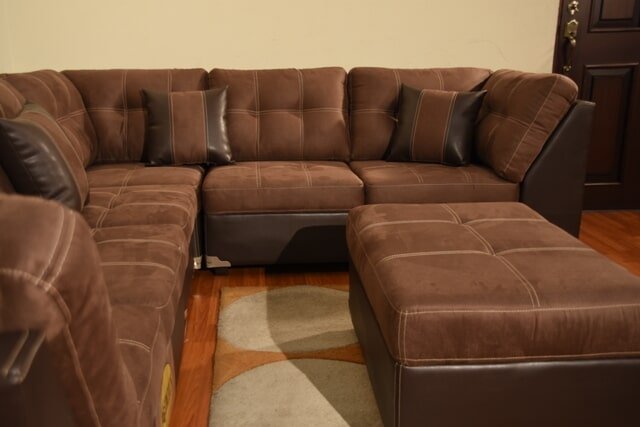 Especialistas en amoblados de salas y comedor.