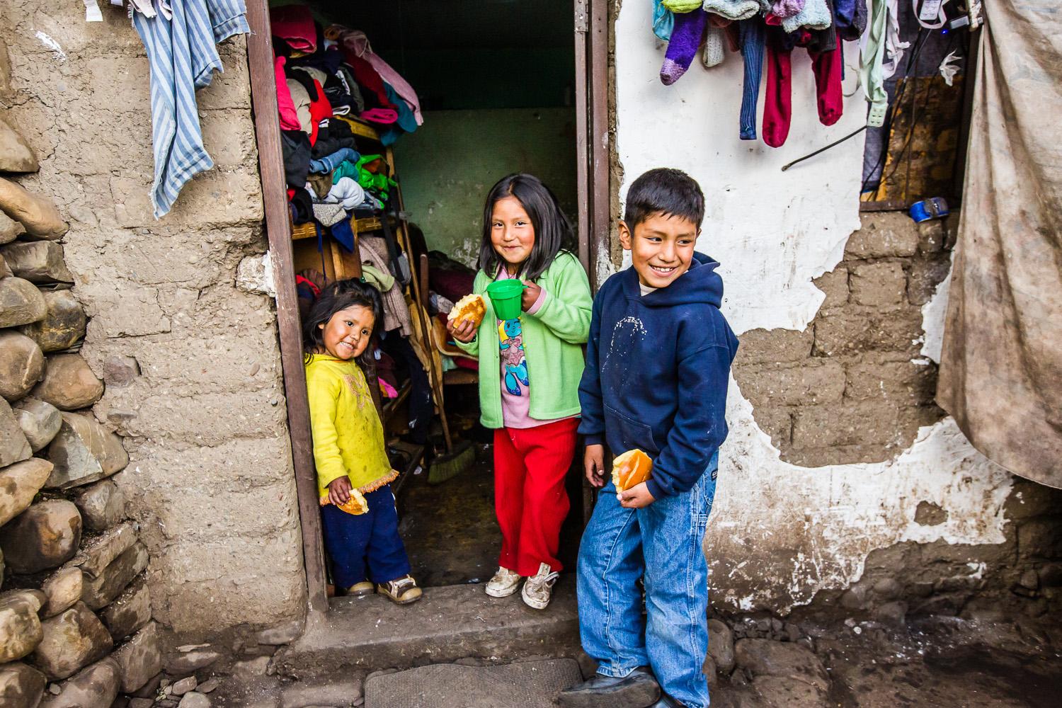 Esperanza para Bolivia Hope Worldwide Perfeccionando a los Santos