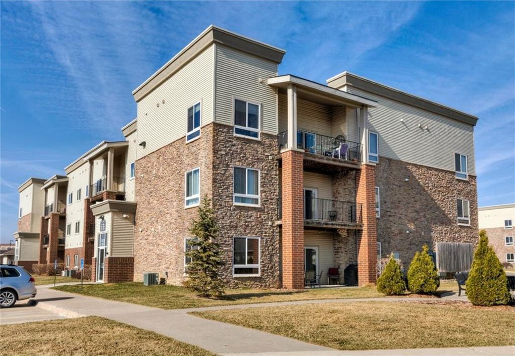 Premier Real Estate Services Jordan Creek Condos