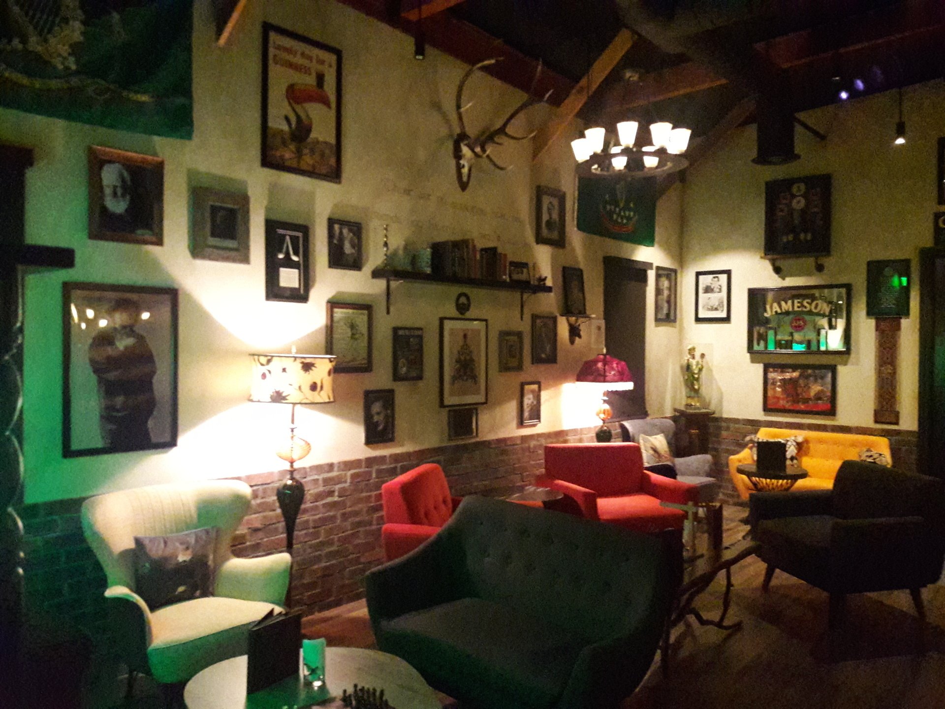 Irish Pub Rancho Mirage, CA O'Caines's Irish Pub