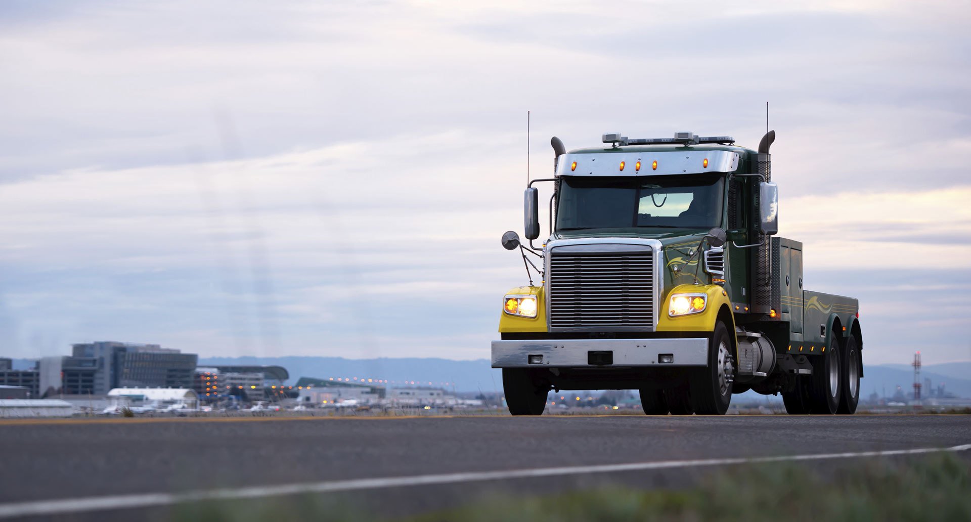 Diesel Mechanic Laredo, TX 24/7 Semi Truck Repair Diesel Repair