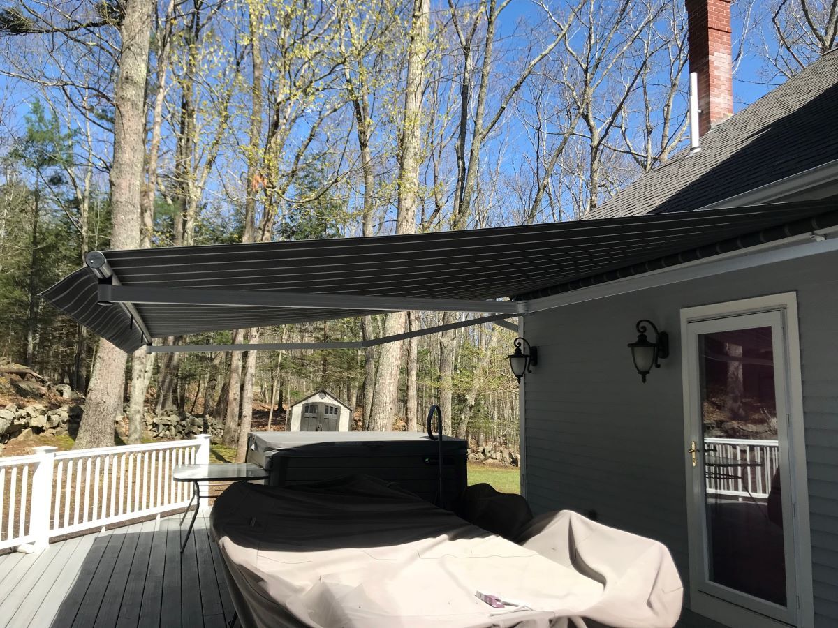 Retractable Window Awnings and Retractable Window Awnings