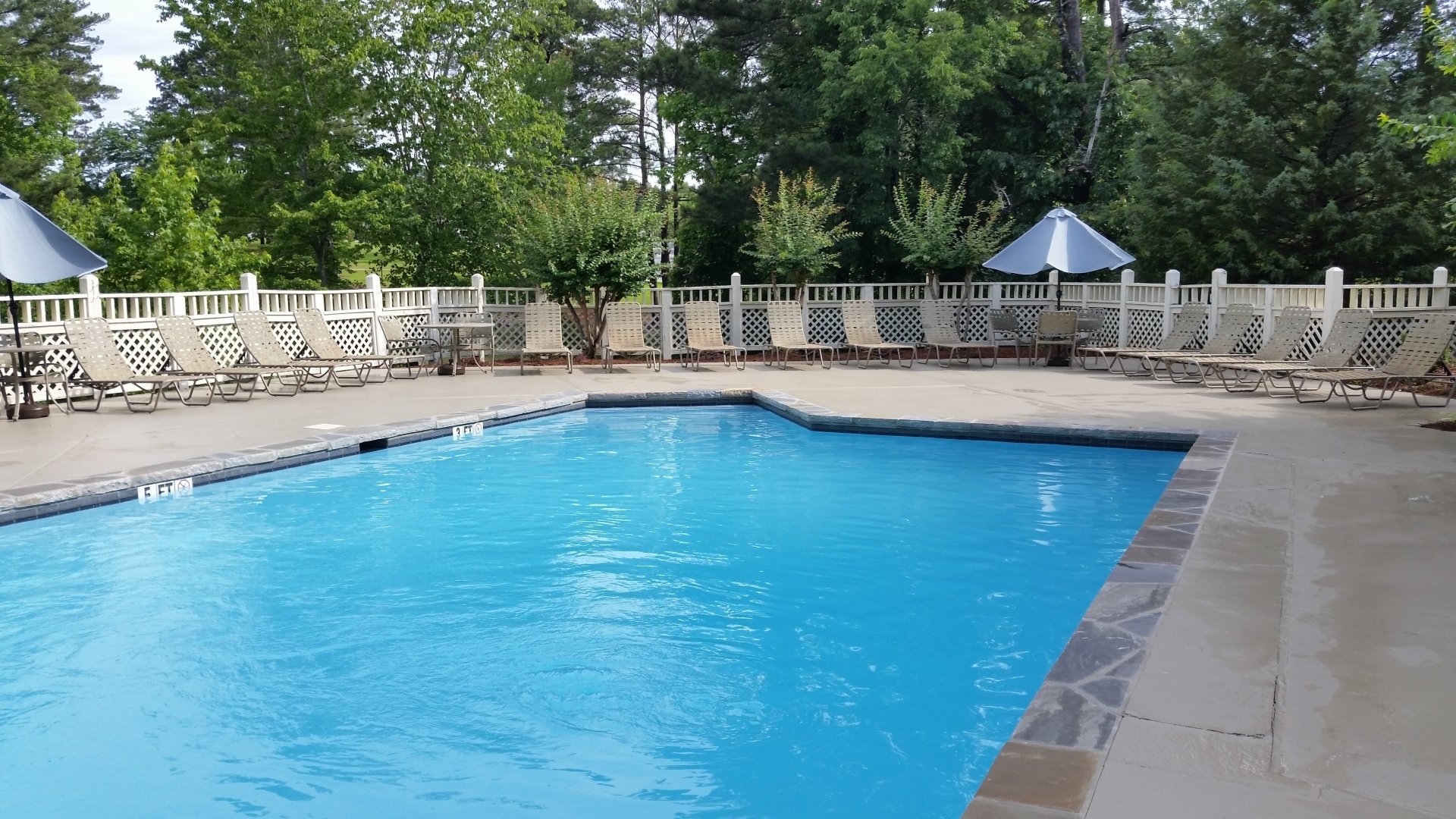 The Village at Lakeside Apartments Mulberry Properties, LLC