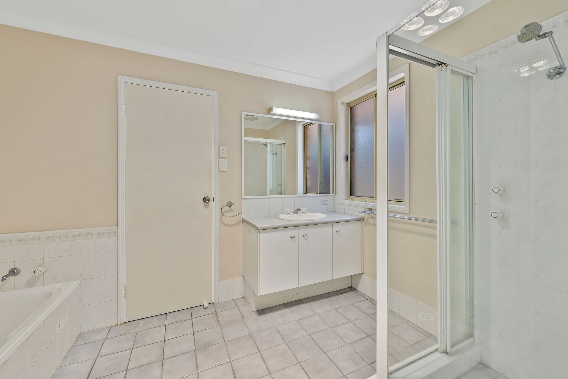 31 Tonkiss St, Tuggerah, NSW, Tuggerah - Thumbnail 6