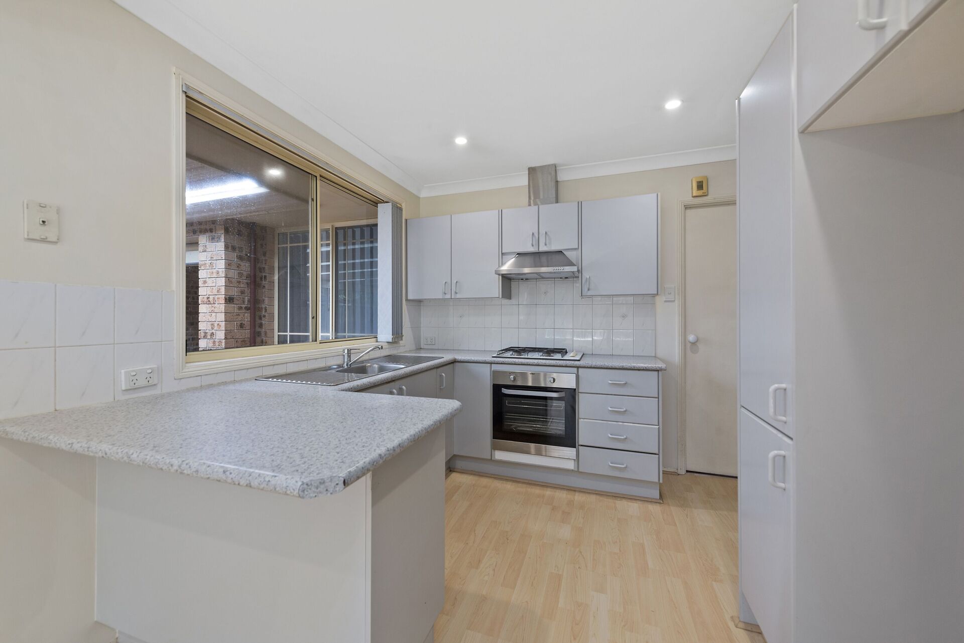 31 Tonkiss St, Tuggerah, NSW, Tuggerah - Thumbnail 8