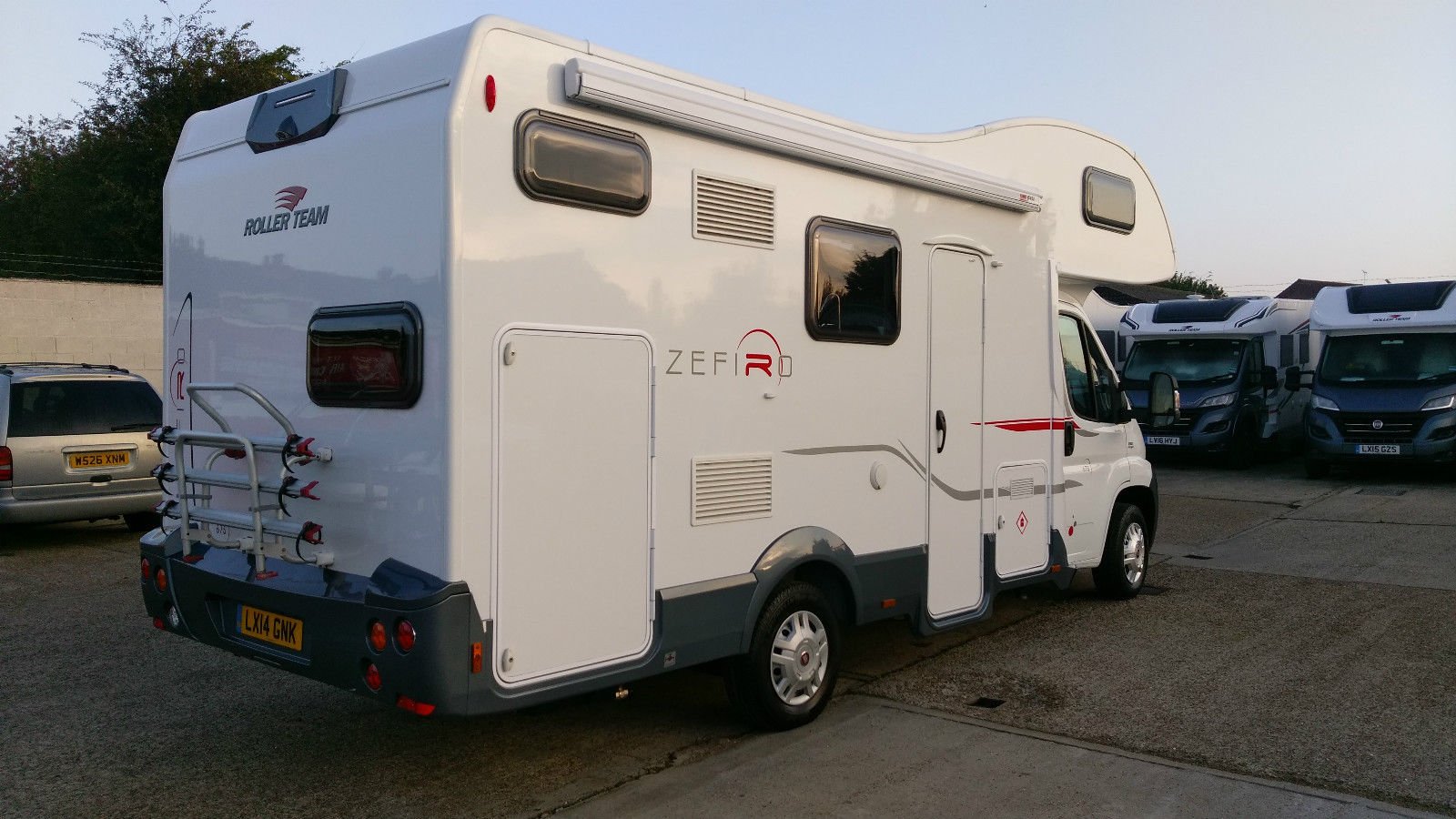 For Sale Roller Team Zefiro 675, 6 Berth, 6 Belts Second Hand Campers