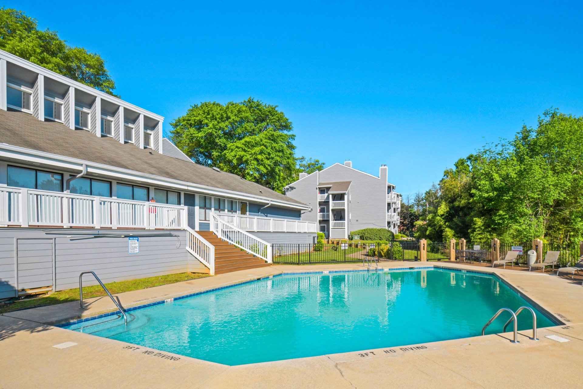 Home Amber Lake Apartments