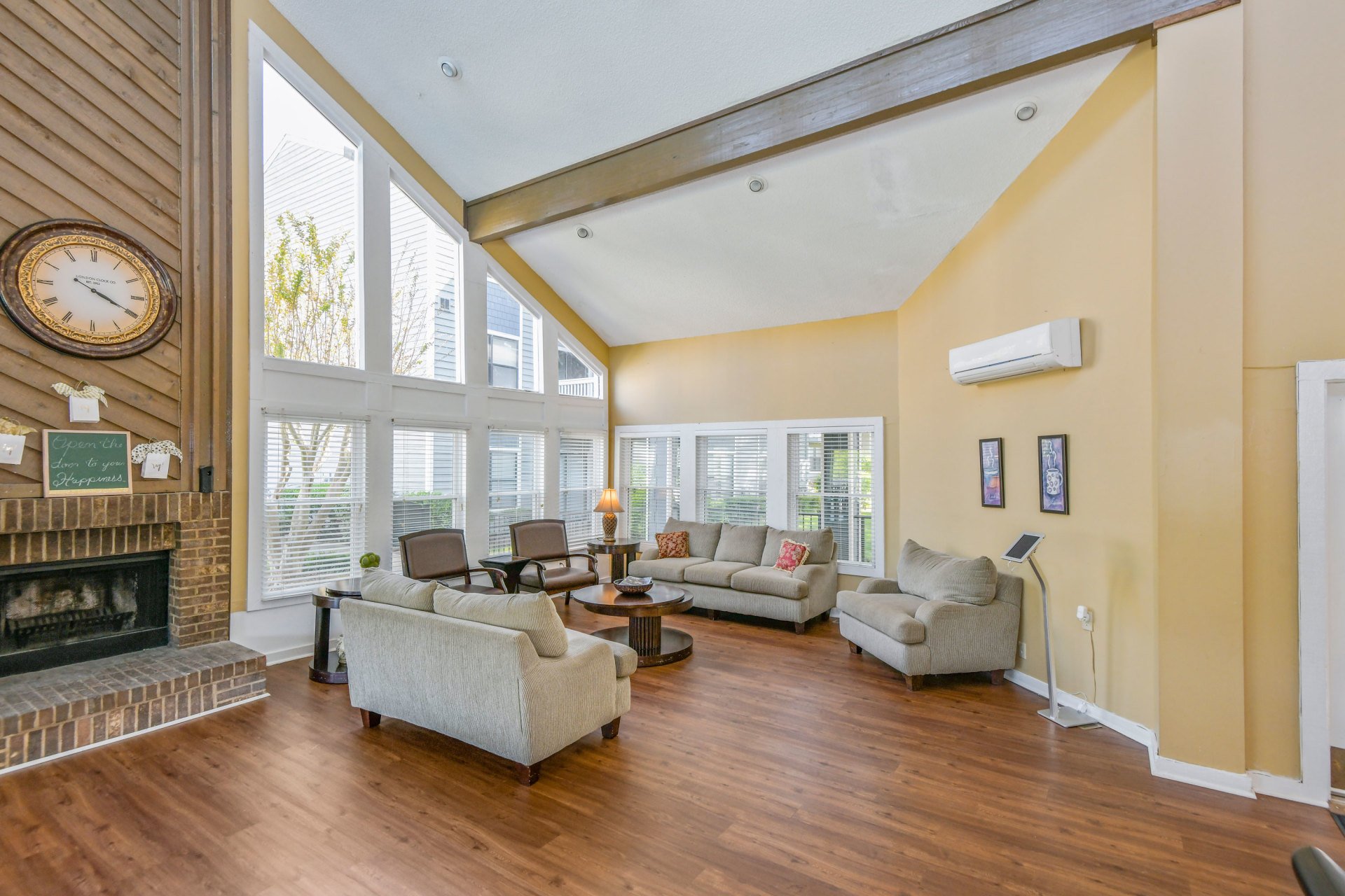 Home Amber Lake Apartments