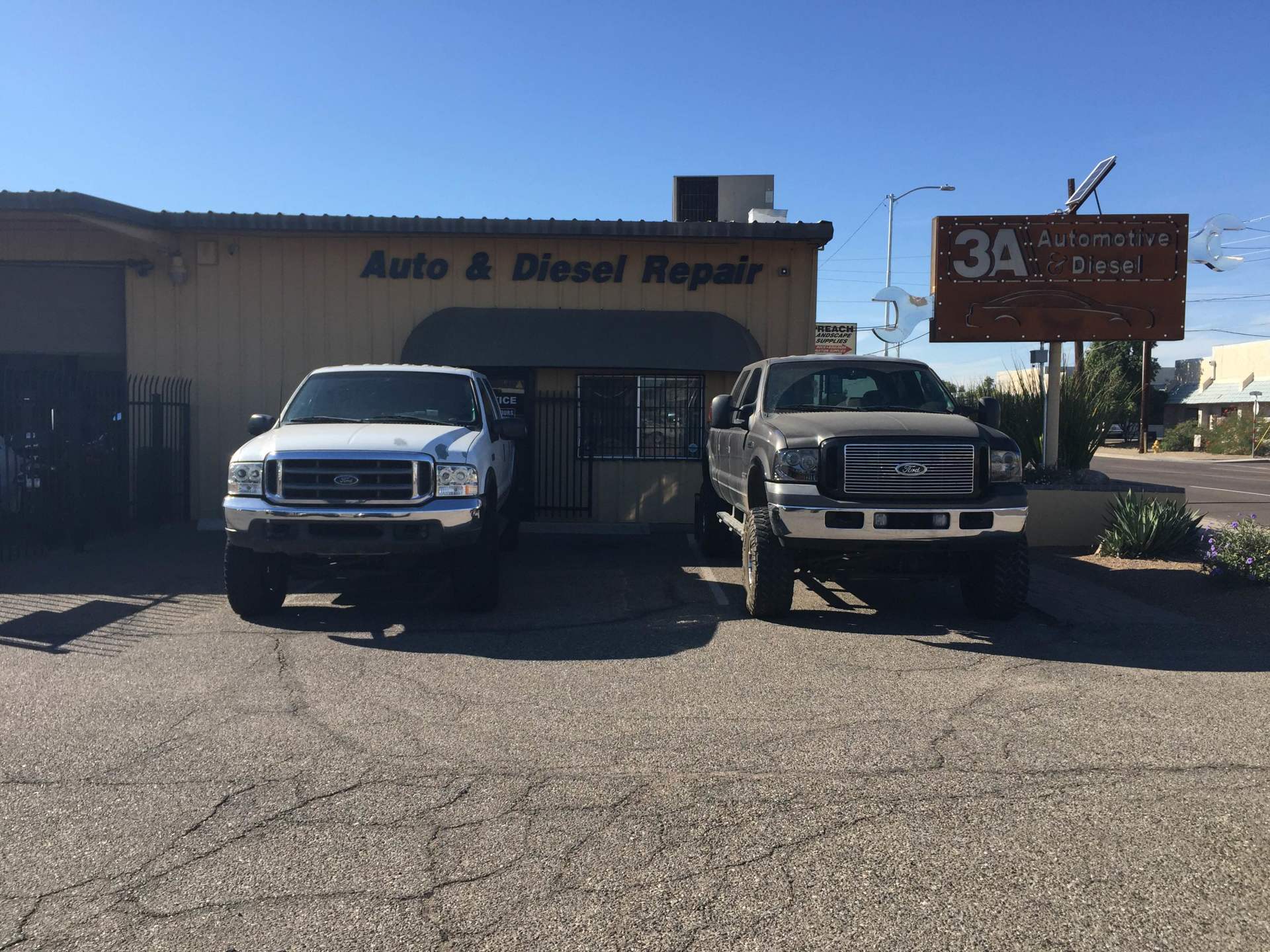 The Top Reviewed Auto Repair & Diesel Truck Service Shop In Phoenix