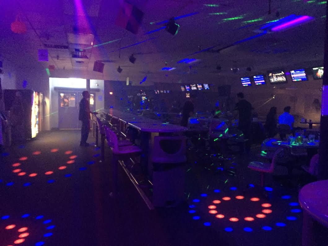 Extreme Bowling Anchorage, AK Jewel Lake Bowling Center