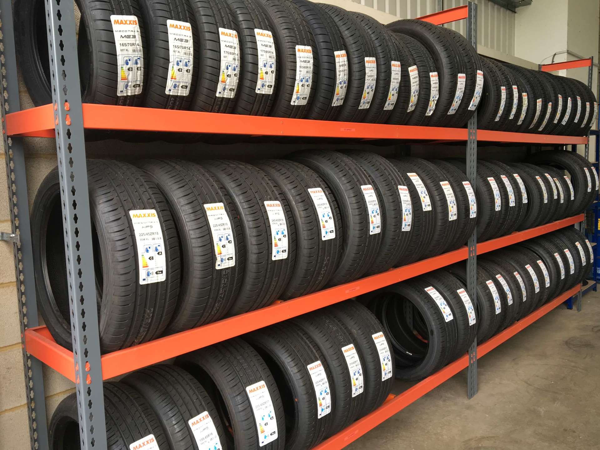 Car, Commercial & 4x4 Tyres Beccles CBF Service Centre