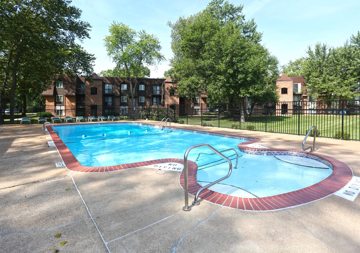 Hazelwood, MO Apartments for Rent - Features, Amenities & Details