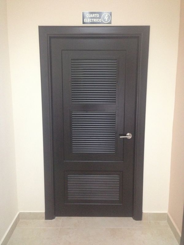 Materiales Orozco S.A. - Puertas Persianas