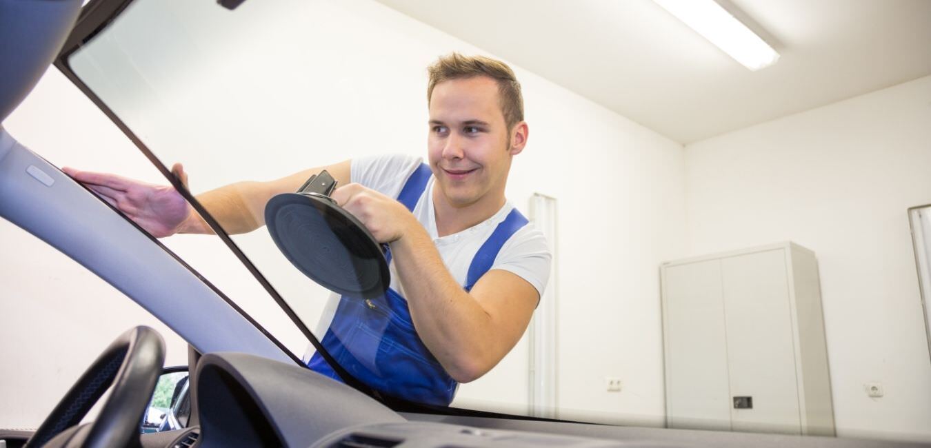 Windshield Replacement Services, El Paso, Tx