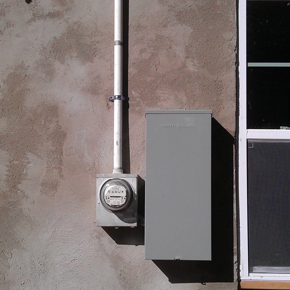 Licensed & Insured Electricians Classic Electric Co. San Antonio