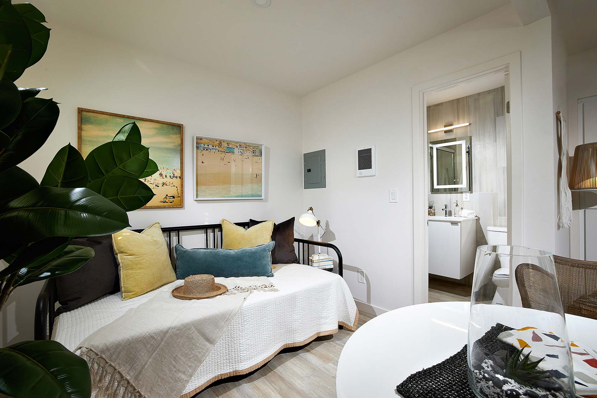 The Cove at PB Studio Apartment Homes in Pacific Beach, CA