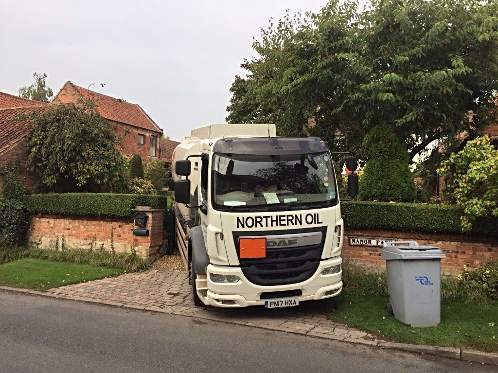 Oil Distributor Services and The Industries Which Use Them