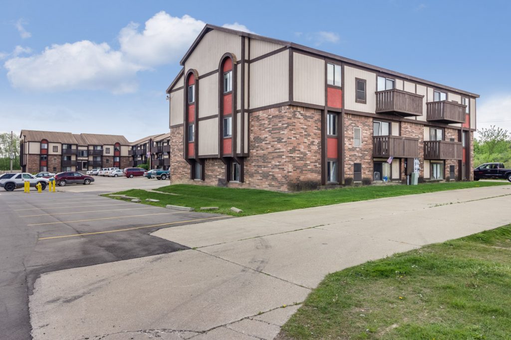 Drakeshire Apartments Gallery