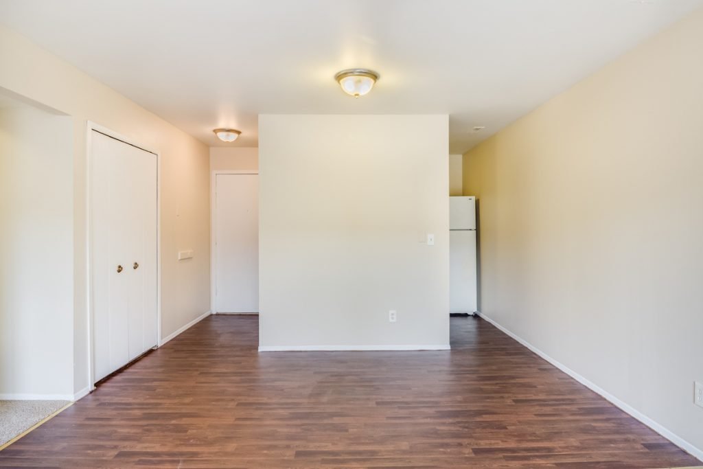 Drakeshire Apartments Gallery