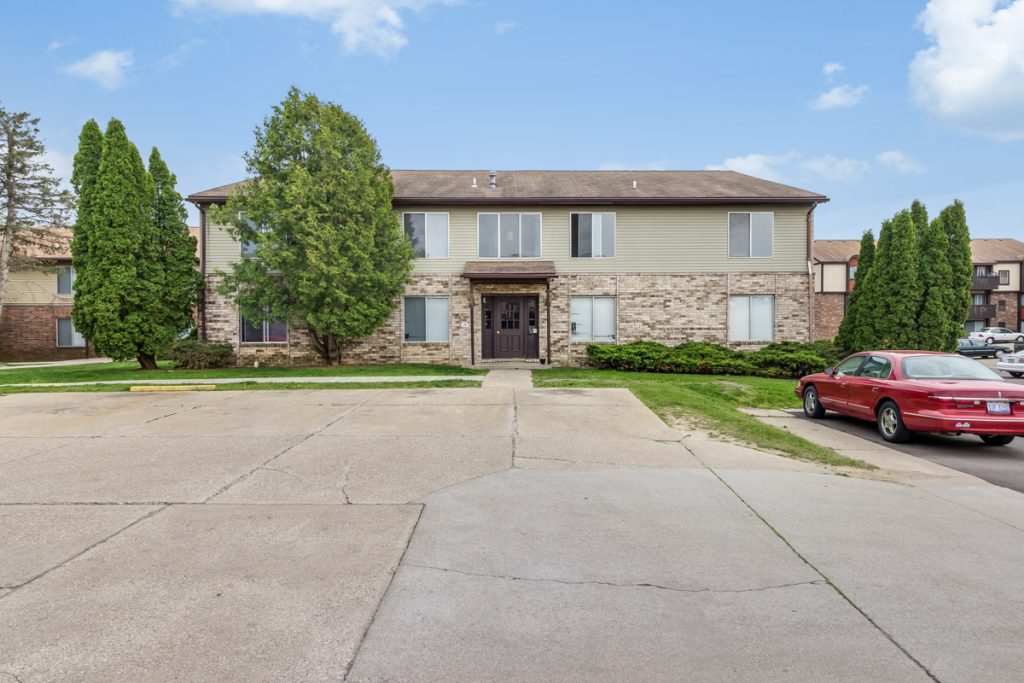 Drakeshire Apartments Gallery