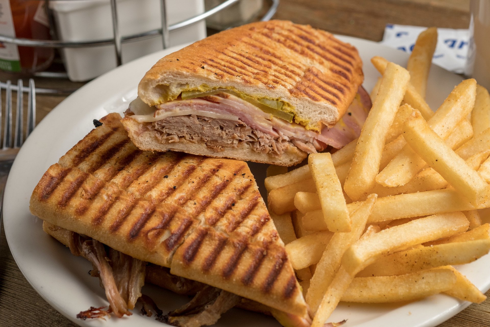 The Best Breakfast & Lunch Spot in Mandeville and Covington