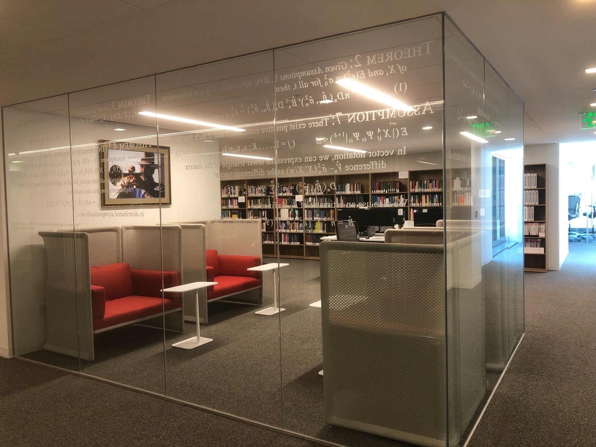 Glass Surfaces/Partition graphics | Dodge Chrome