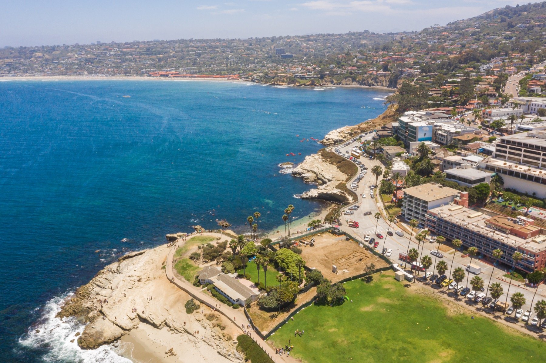 La Jolla Studio Upscale Apartments Near San Diego, CA