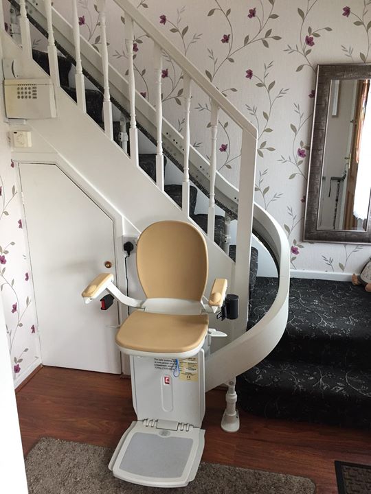 We Pay Cash For Your Stairlift Acorn and Brooks Stairlift Removal
