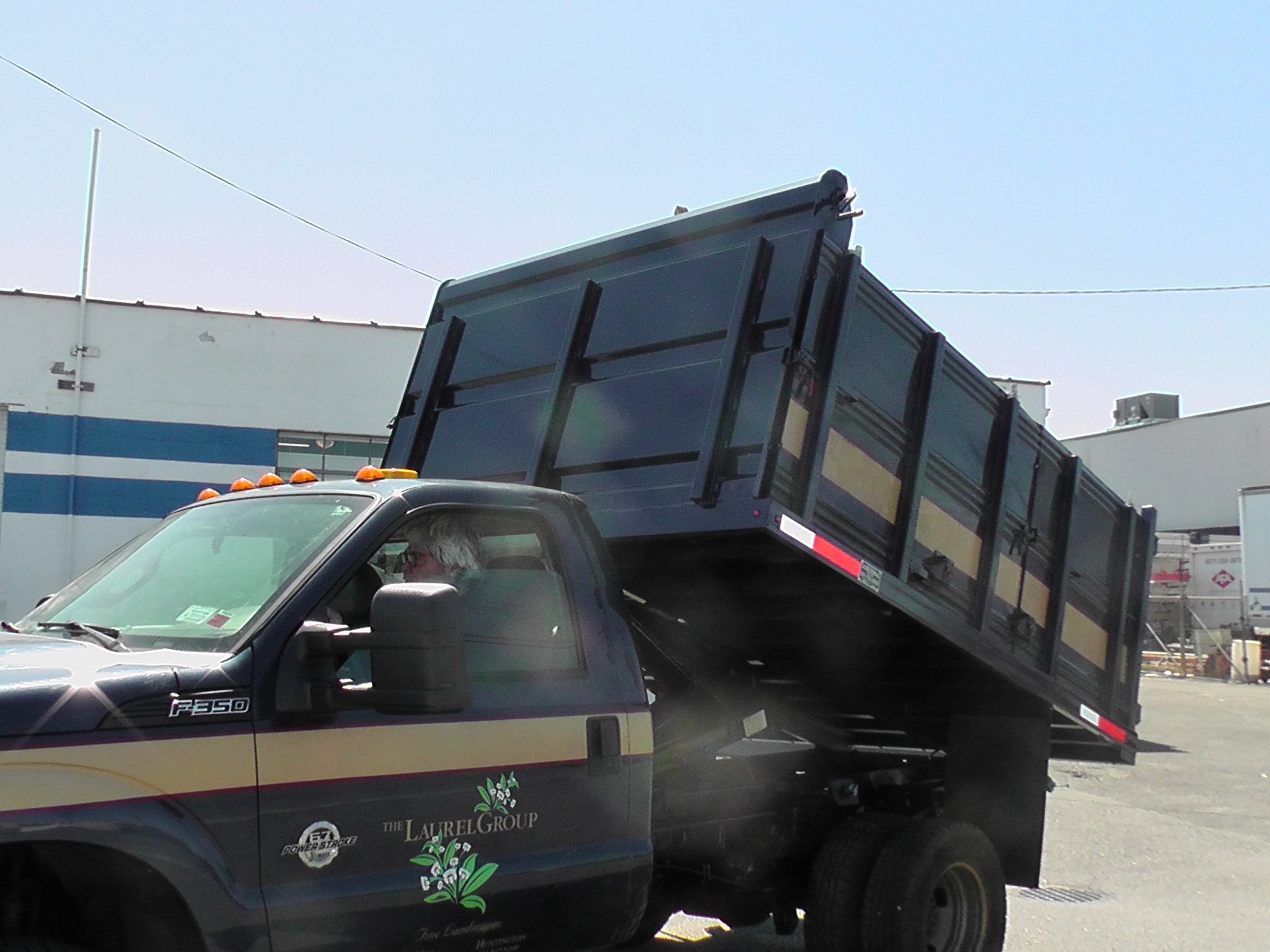 Suburbia Truck & Trailer Farmingdale, NY