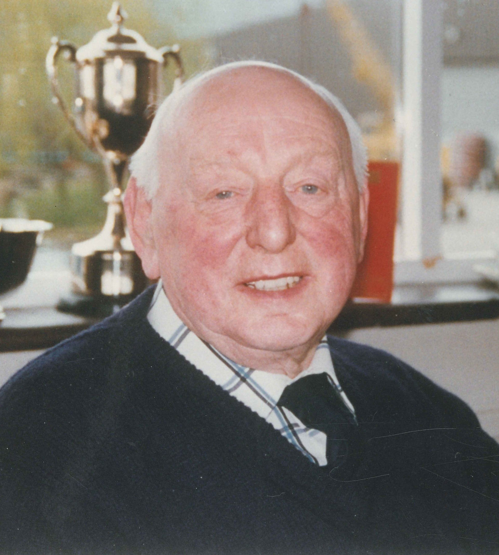 About R G Bassett & Sons Ltd