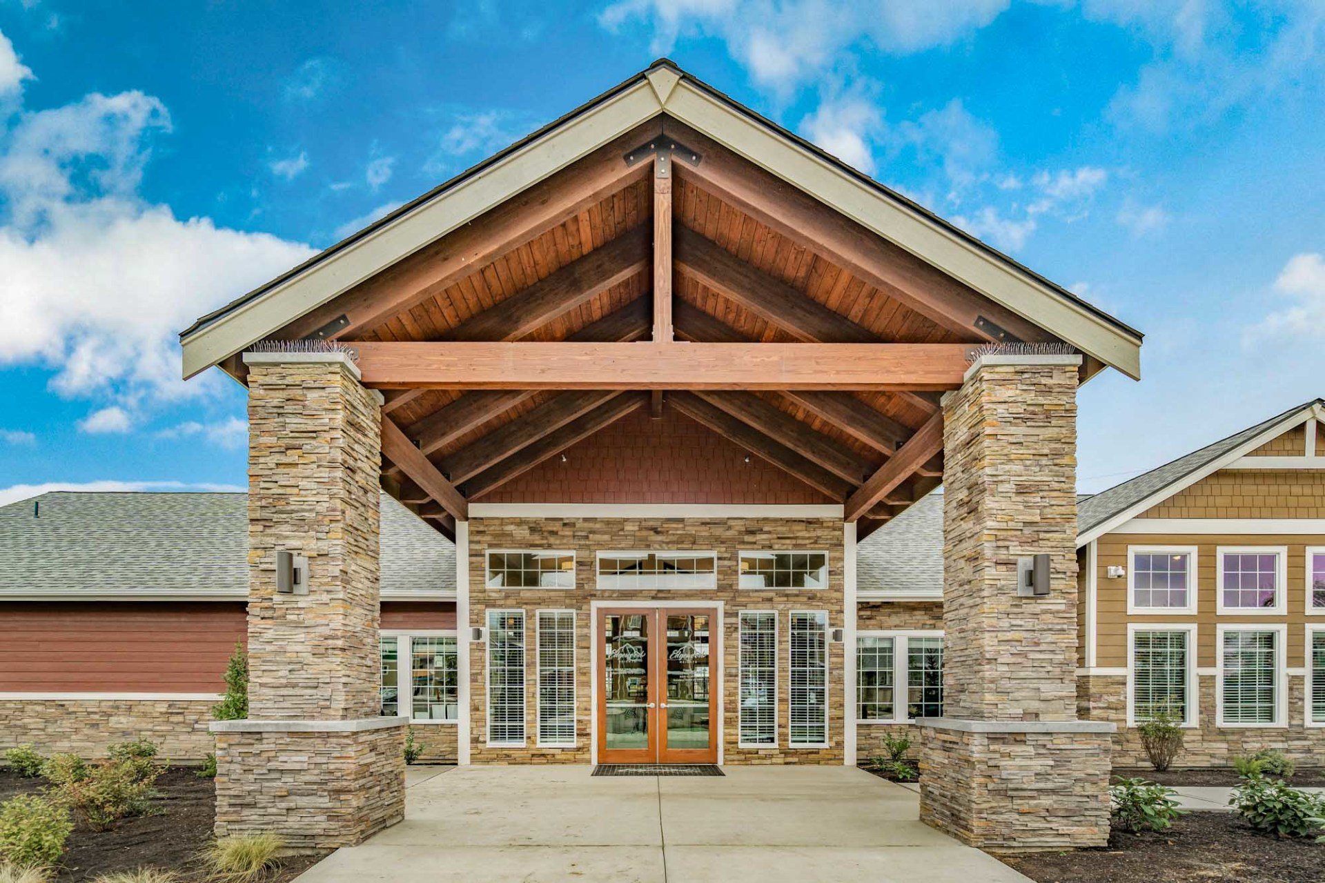 Photo Gallery Take a Tour of Edgewood Heights Apartments