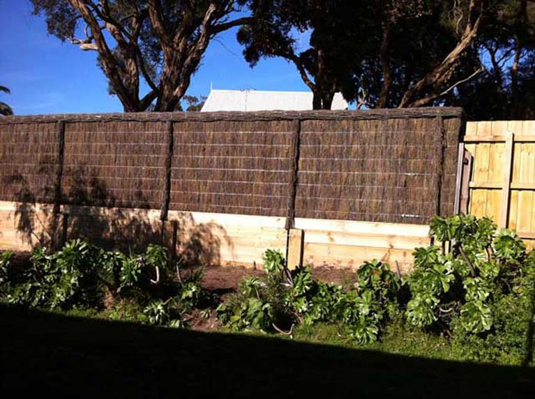noise absorbing fence and feature fencing in mornington peninsula